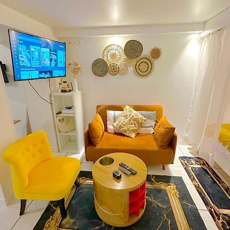 Sympathy Studio For 2 Near The Sacre Coeur ปารีส ภายนอก รูปภาพ